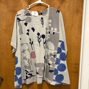 533. MONA LISA Beige Tunic with Navy, Blue and Red Accents